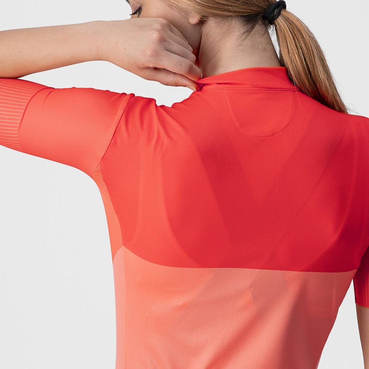 #color_CORAL_FLASH_BRILLIANT_PINK